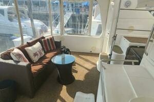 1999 Sea Ray 420 Aft Cabin thumbnail 5