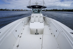 HEY MAN Repowered 2022 3 x 400hp Merc  w Joystick 35ft Everglades Yacht For Sale