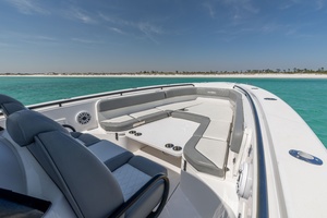 2023 Everglades 365 CC-