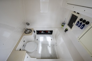 42FT (12.98M) INVINCIBLE