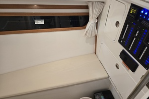 The Sunshine Crew 38ft MJM Yacht For Sale