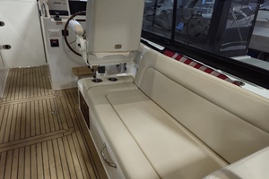 The Sunshine Crew 38ft MJM Yacht For Sale