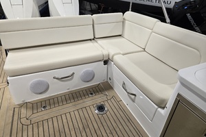 The Sunshine Crew 38ft MJM Yacht For Sale