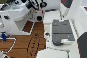 18ft Tahoe Yacht For Sale