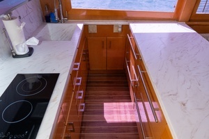 2000 Hatteras 50 Convertible thumbnail 57