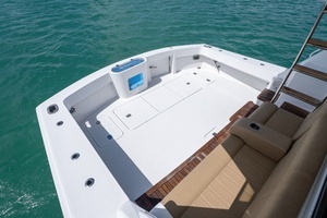 2000 Hatteras 50 Convertible thumbnail 27