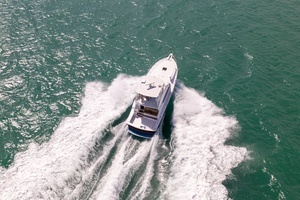 2000 Hatteras 50 Convertible thumbnail 2
