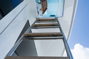 2000 Hatteras 50 Convertible thumbnail 30