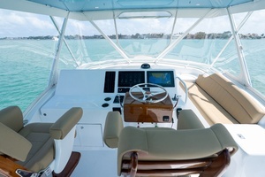 2000 Hatteras 50 Convertible thumbnail 41