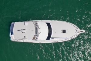 2000 Hatteras 50 Convertible thumbnail 10