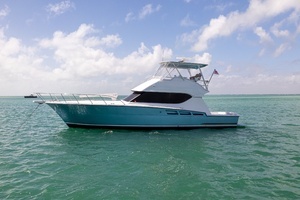 2000 Hatteras 50 Convertible thumbnail 1