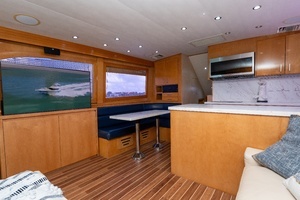 2000 Hatteras 50 Convertible thumbnail 53
