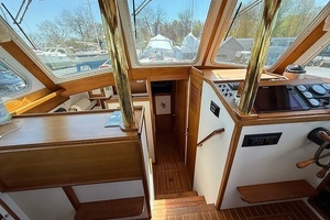 1993 Shannon Custom Downeast 36 thumbnail 23