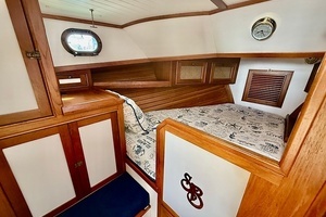 1993 Shannon Custom Downeast 36 thumbnail 44