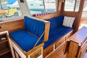 1993 Shannon Custom Downeast 36 thumbnail 18