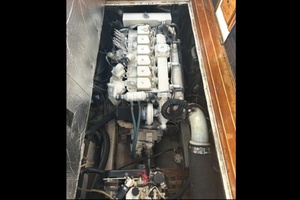 REEL EASY 35ft Eastern Yacht For Sale