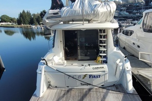 2001 Carver 570 Voyager Pilothouse thumbnail 8
