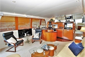 2001 Carver 570 Voyager Pilothouse thumbnail 20
