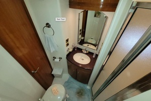 59ft Carver Yacht For Sale