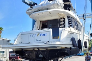 59ft Carver Yacht For Sale