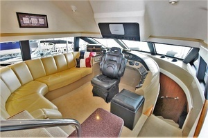 2001 Carver 570 Voyager Pilothouse thumbnail 30