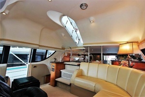 2001 Carver 570 Voyager Pilothouse thumbnail 29