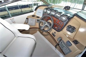 2001 Carver 570 Voyager Pilothouse thumbnail 13
