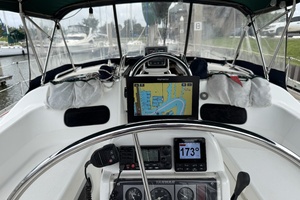 Grateful Too 40ft Hunter Yacht For Sale