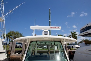 2019 Boston Whaler 380 Outrage thumbnail 16