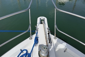 1997 Sabreline 36 Fast Trawler thumbnail 7