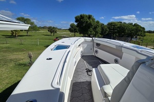 35ft Streamline Yacht For Sale