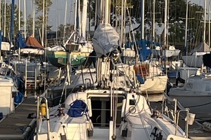 2024 Beneteau thumbnail 4