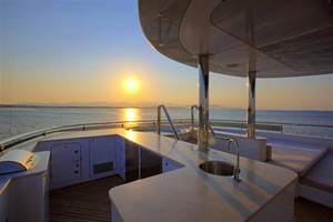 SHU U RITE 111ft Curvelle Yacht For Sale