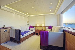 SHU U RITE 111ft Curvelle Yacht For Sale