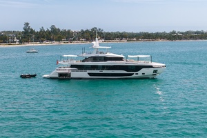 TYCOON 118ft Azimut Yacht For Sale