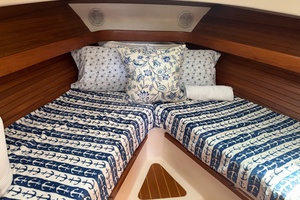 34ft Mainship Yacht For Sale