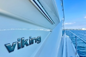 2009 Princess F54 flybridge thumbnail 23