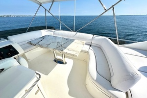 2009 Princess F54 flybridge thumbnail 16