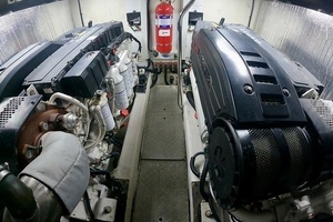 2009 Princess F54 flybridge thumbnail 52
