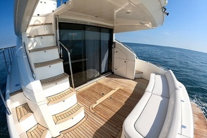 2009 Princess F54 flybridge thumbnail 18