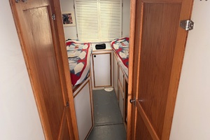 42ft Provincial Yacht For Sale