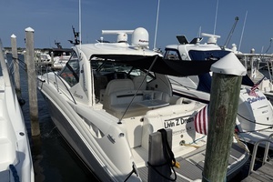 2007 Sea Ray 40 Sundancer thumbnail 2