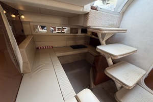2008 Sea Ray 330 Sundancer thumbnail 18