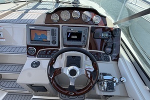 2008 Sea Ray 330 Sundancer thumbnail 11