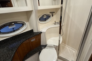 46ft Carver Yacht For Sale