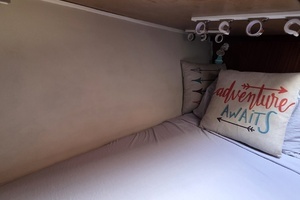 1989 Hatteras 52 Convertible thumbnail 32
