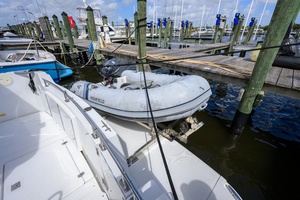 Great Adventure 46ft Carver Yacht For Sale