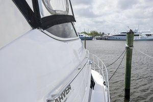 2003 Carver 444 thumbnail 17