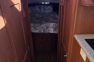 MI RINCON 39ft Silverton Yacht For Sale