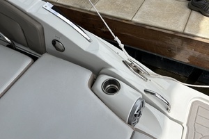30ft Crownline Yacht For Sale
